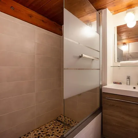 Apartment Grand Roc Studio708 From Slopes 280m, Parking & Wifi - Happy